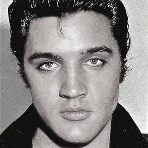 Meet your Posher, Lyn